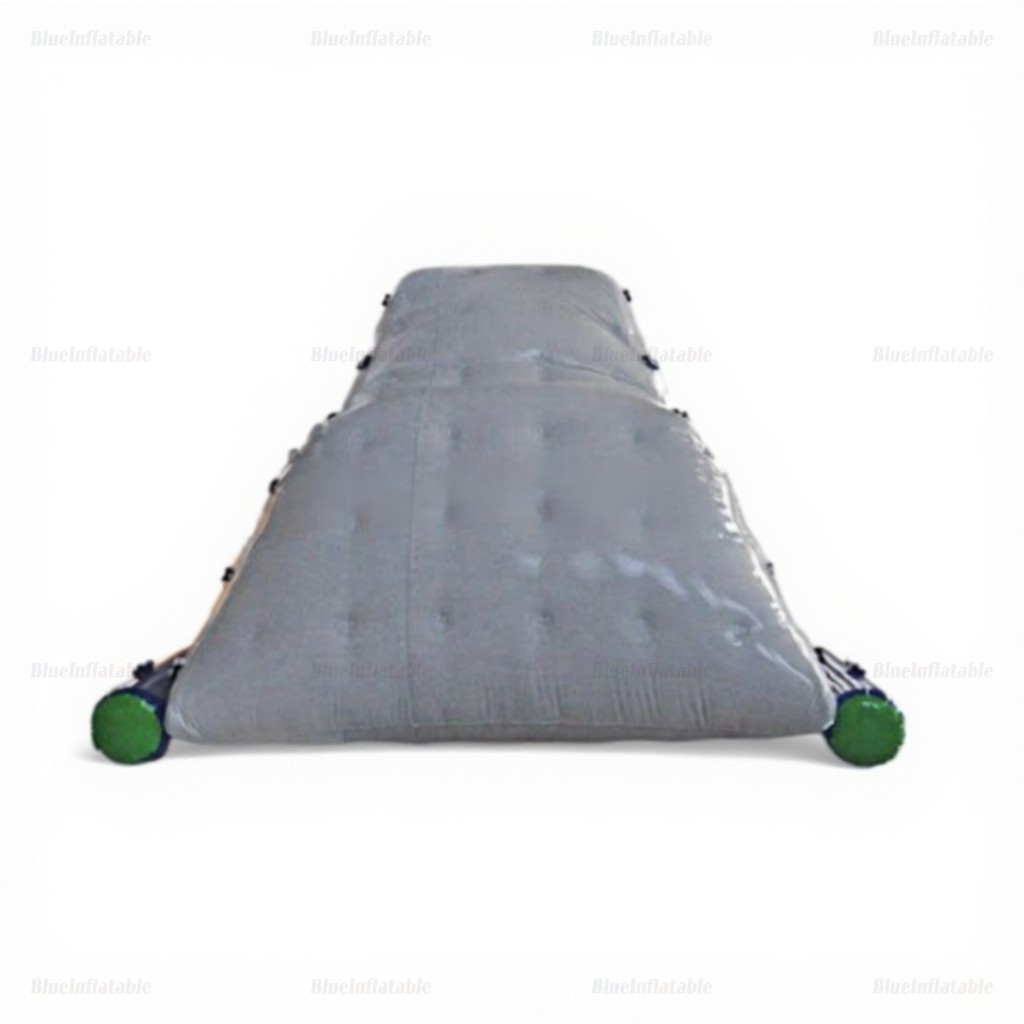 Inflatable Floating Iceberg Climbing Wall - Image 3