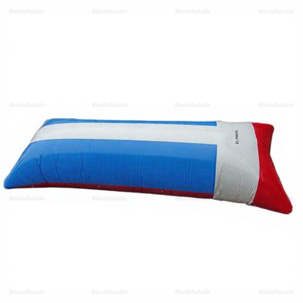 Inflatable Water Flip Pillow for Pool Games - Image 4