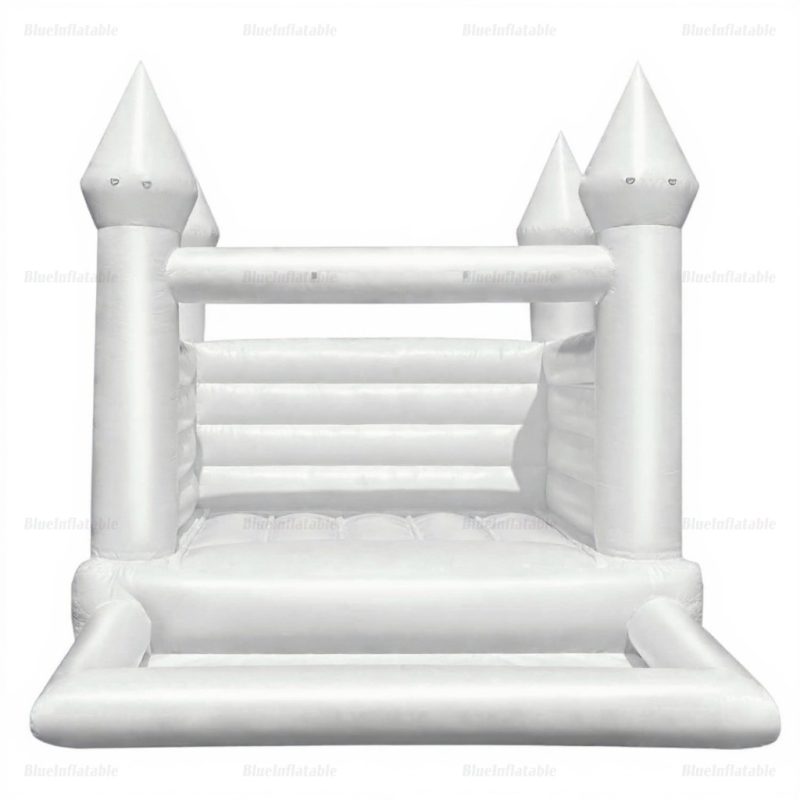 White Commercial PVC Bounce House with Ball Pit